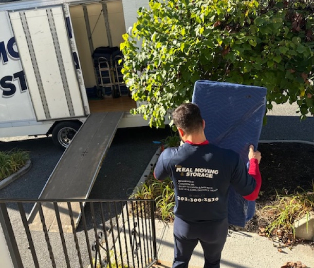 Reliable moving services by Real Moving & Storage