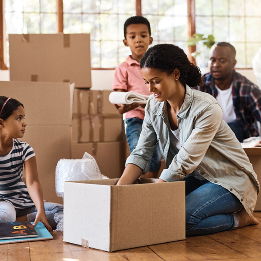 6 Helpful Tips for Moving During the School Year